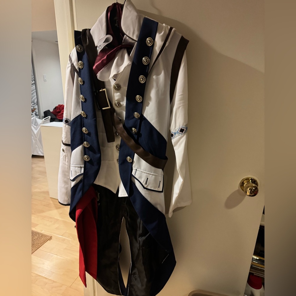 Assassin creed Men's Blue and White coldsplay suit